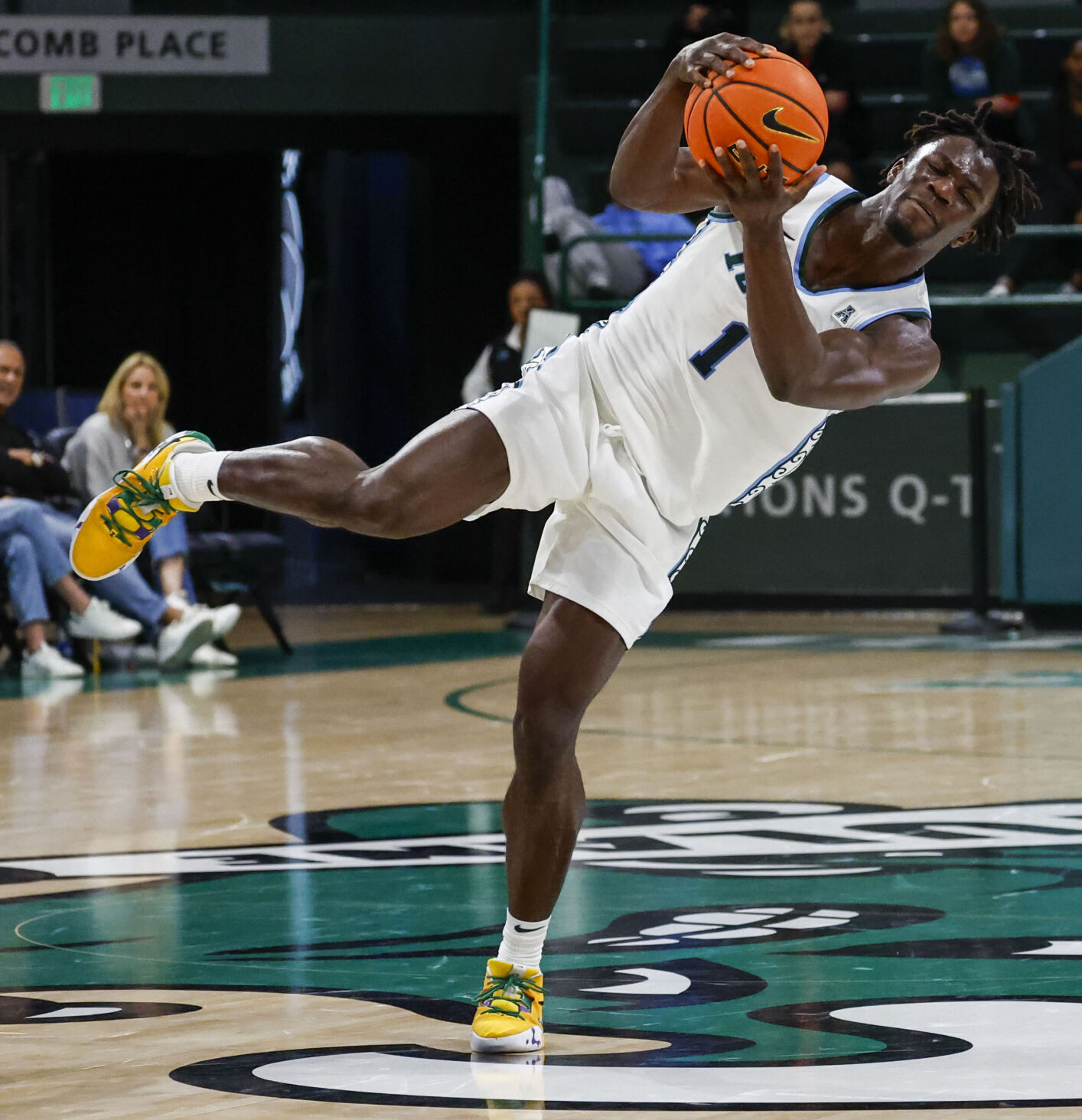 NO.southerntulane.121723.26.jpg
